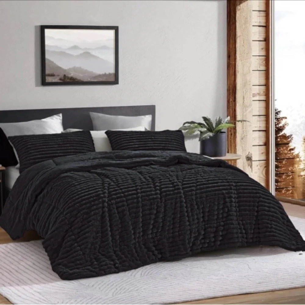 Luxurious Tan Quilted Bedding Set